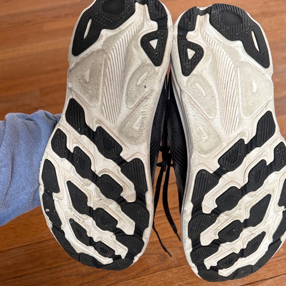 HOKA women’s Black Running Shoes - Lightweight Cushioning - Picture 3 of 4